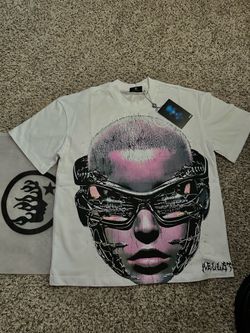 Hellstar tee Size S ✅