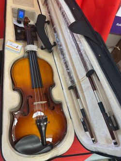 Beautiful 1/2 Size Violin with New Bow, Digital Tuner, Shoulder Rest, Extra Strings $140 Firm