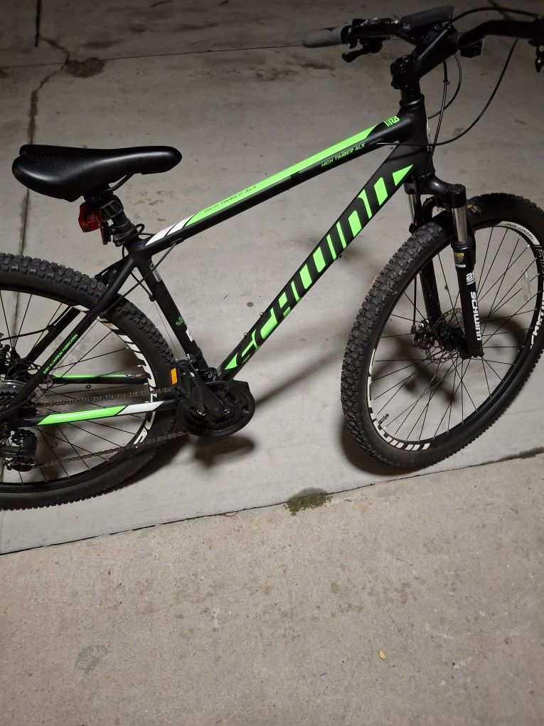 ⭐️ Schwinn High Timber ALX Mountain Bike ⭐️