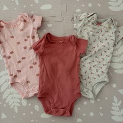 Set Of 3 Newborn Girl Clothes 