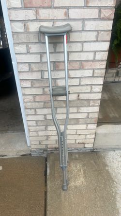 QUICK FIT ALUMINUM CRUTCHES