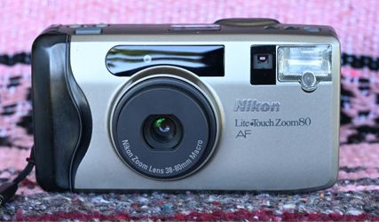 Vintage Nikon Lite Touch Zoom80 AF Point and Shoot 35 MM Film Camera