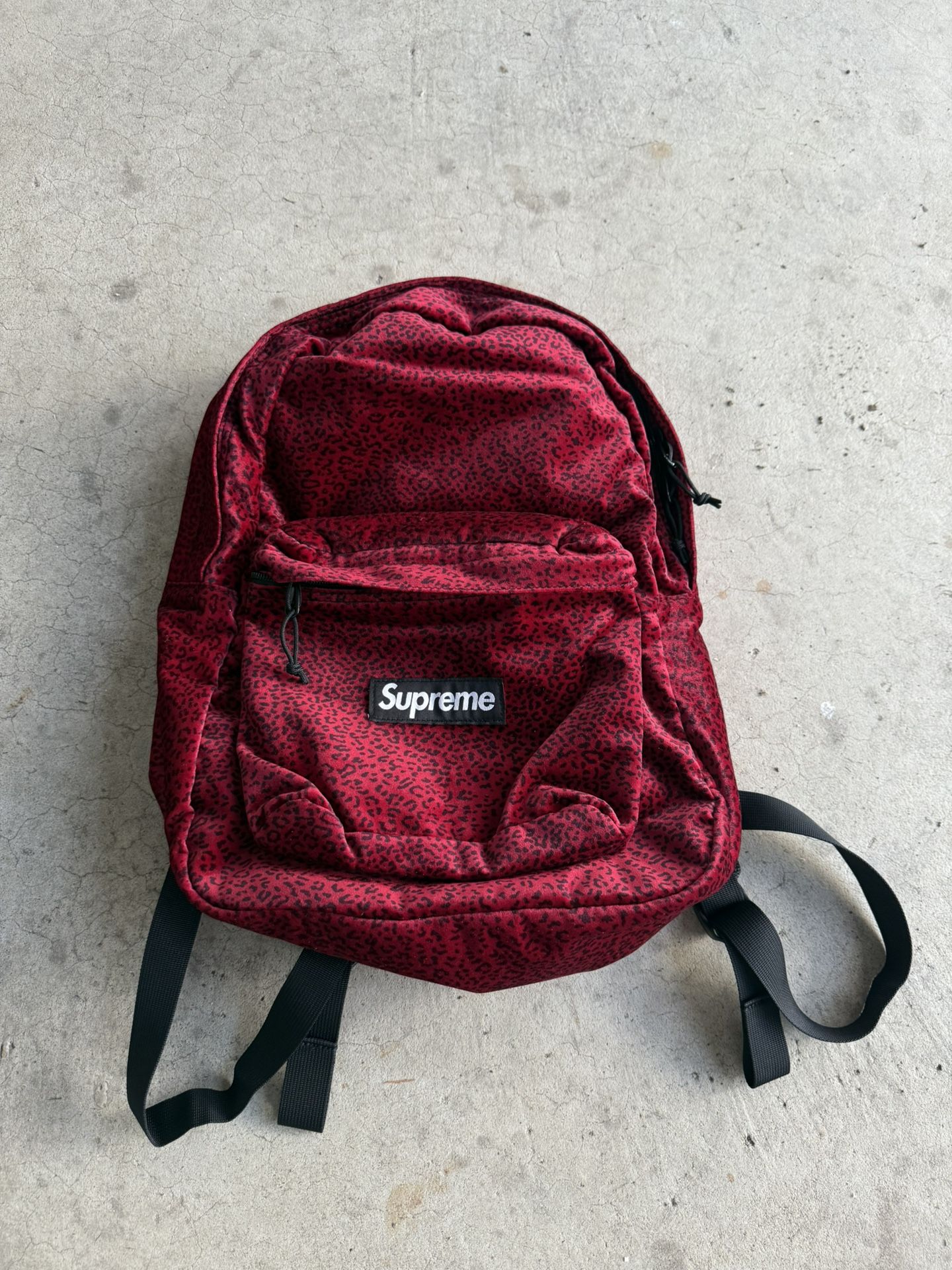 Supreme Backpack 100% authentic