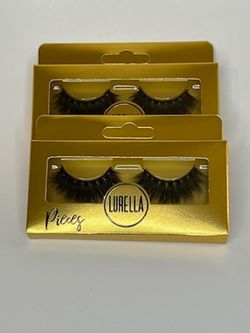 3D Mink "Pieces" Eyelashes.