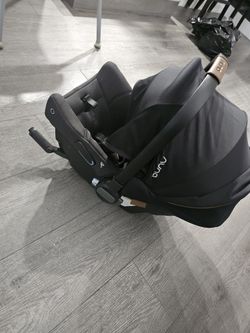 Nune car seat