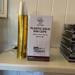 Gold Rim Plastic Cups