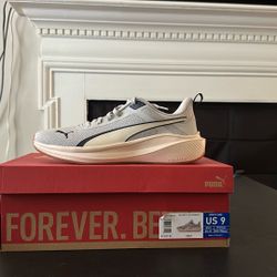 Men’s Puma Rocket fuel Sneaker Size 9
