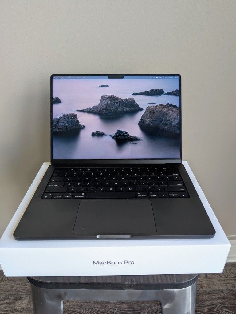 MacBook M3 Max - 36GB RAM - 1TB SSD