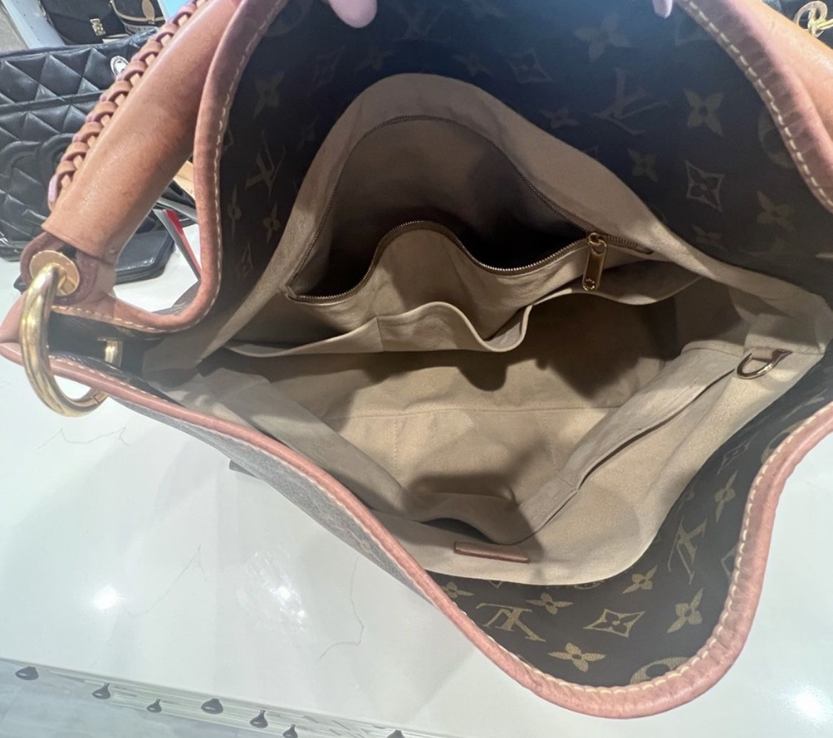 Authentic Louis Vuitton Preowned Monogram Studded Petite Malle With Dust Bag  for Sale in Mineola, NY - OfferUp