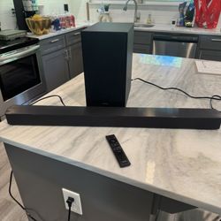 Samsung HW-C450 Soundbar & Sub
