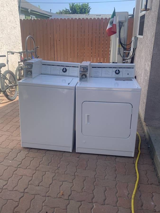 Kenmore Commercial Heavy Duty Coin Operated Gas Dryer And Washer Set (With Coin Box Key)