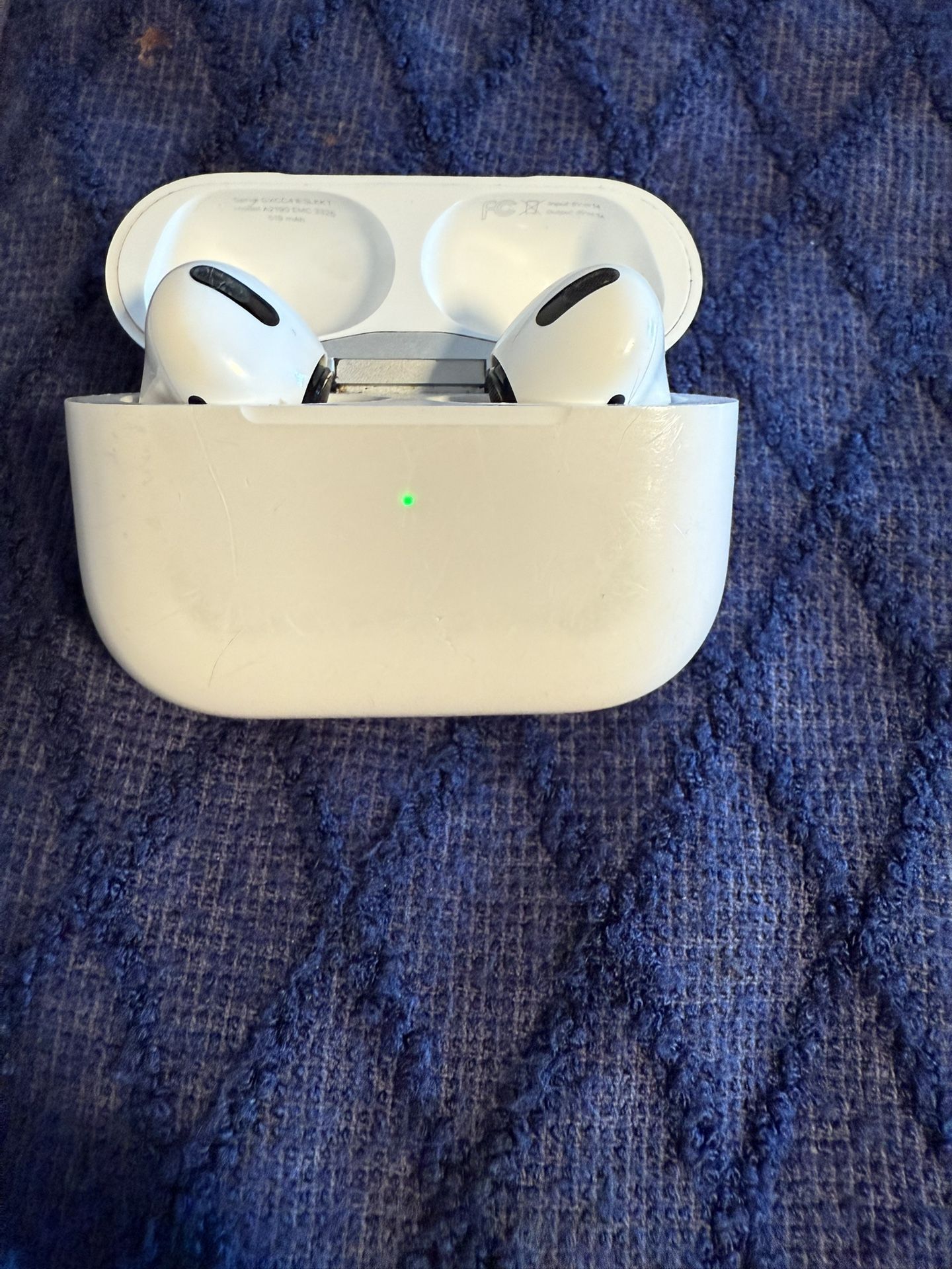 APPLE AIRPODS PRO GEN 1