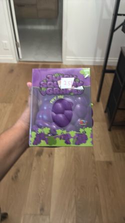 Jumbo grape squishy