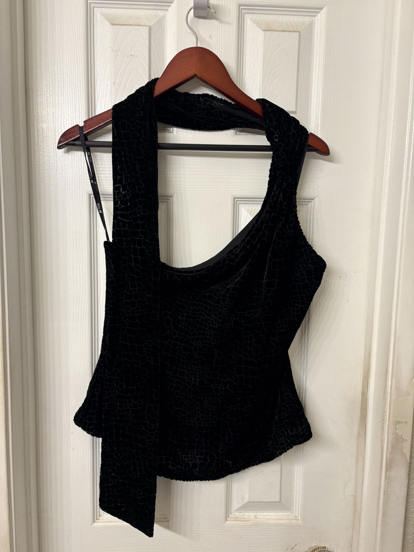 Tadashi Black Top 