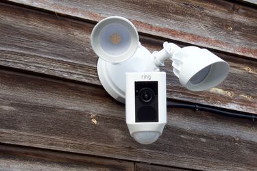Ring Floodlights Camera Installation