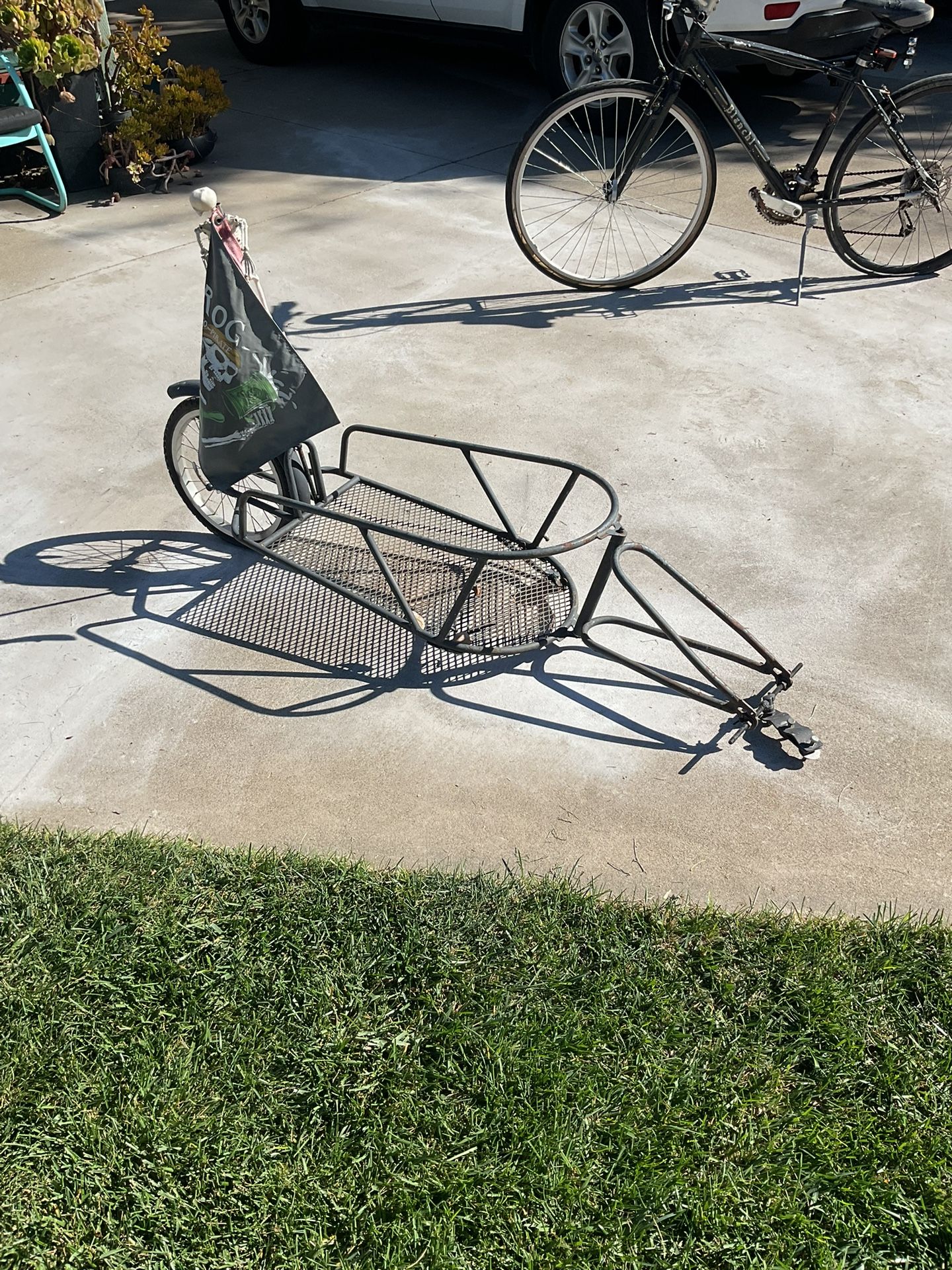 Bicycle Trailer. L@@k