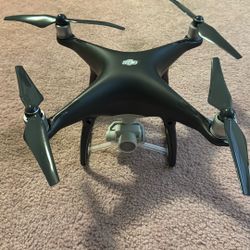 DJI Phantom 4 w/ Hard Backpack Case