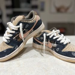 Nike travis scott sb dunk low