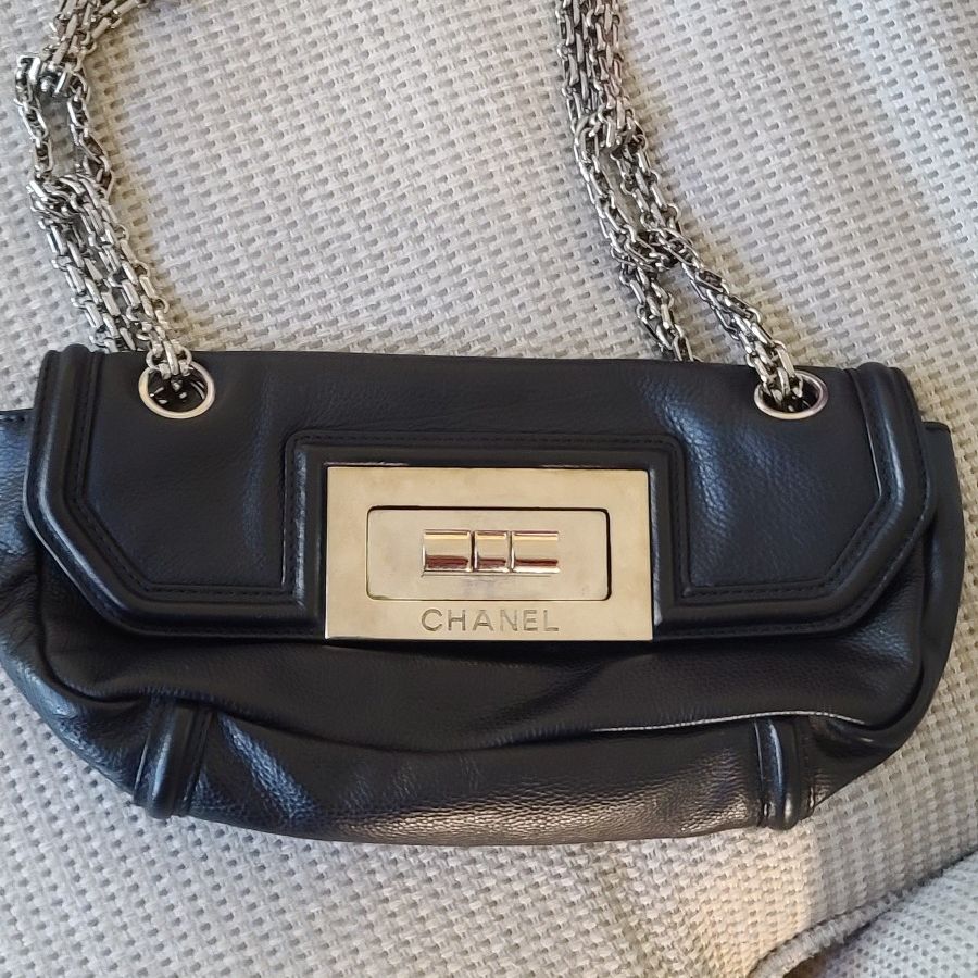 CHANEL 2.55 CC Chain Shoulder Bag Leather (Calf)black Used