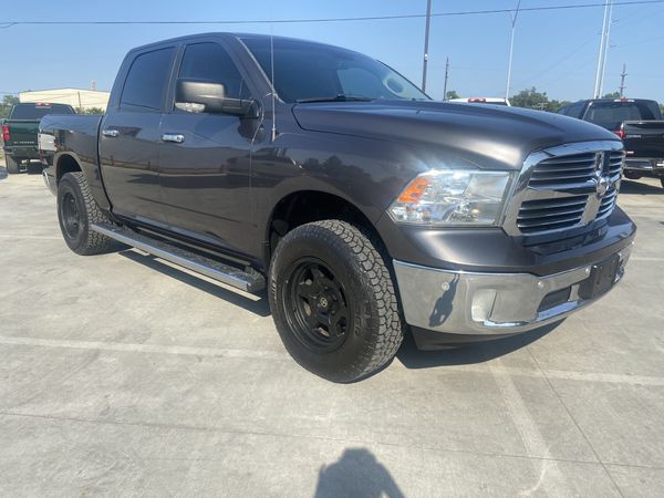 2015 Dodge Ram 1500 DIESEL for Sale in Fort Worth, TX - OfferUp