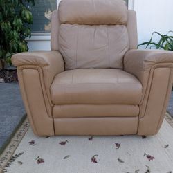 RECLINER 