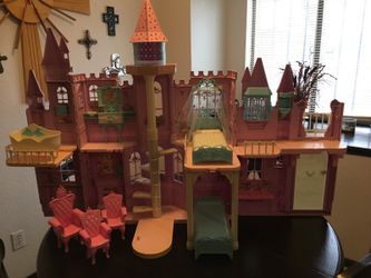 Barbie Swan Lake castle