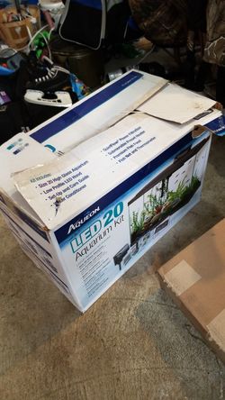 30 gallon tank every thing needed send offers