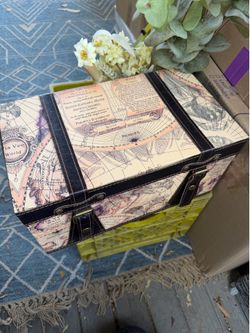 Vintage keepsake map box with buckles