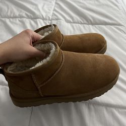 Ugg Ulta Mini Boot Chestnut Size 7
