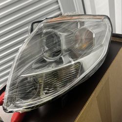 08 Driver Side Maxima Headlight