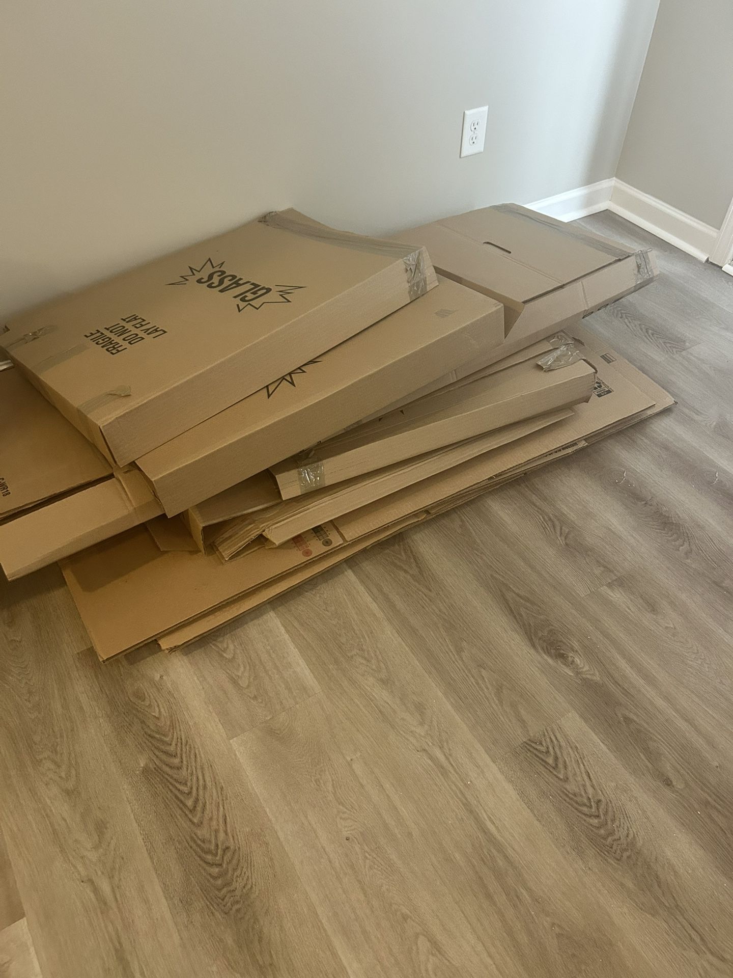 Free Moving Boxes