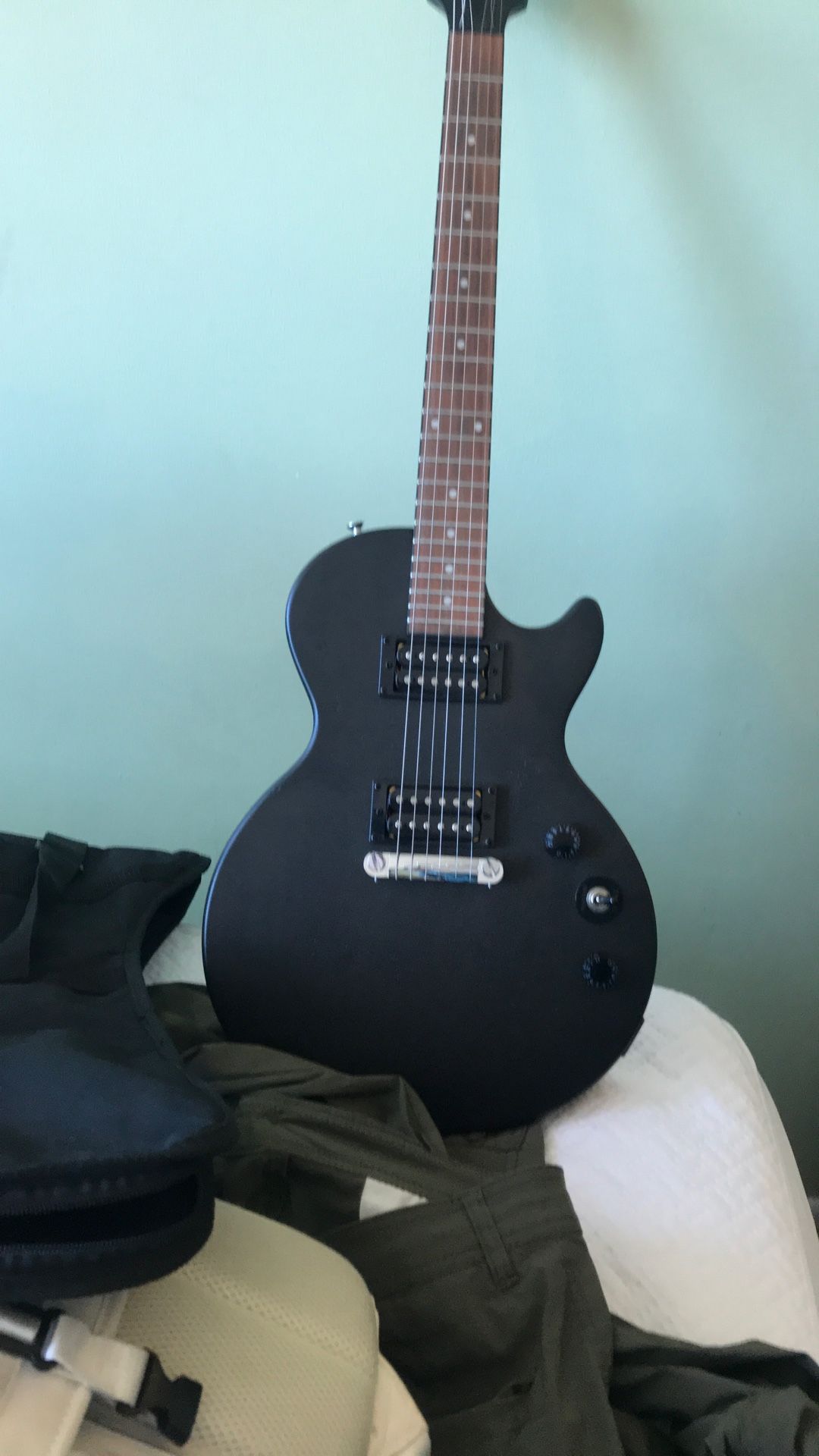 Epiphone Electric Guitar and amplifier