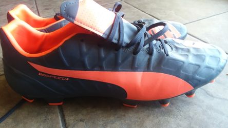 Puma Evospeed Soccer Cleats