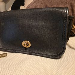 Coach Bkack Saddle Leather Crossbody Bag Shoulder Bag Handbag Purse  8" X 5" X 2"