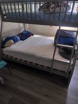 Twin/Full Bed Frame