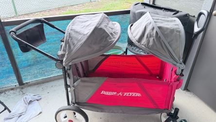 Wagon radio flyer