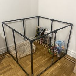 Dog cage 