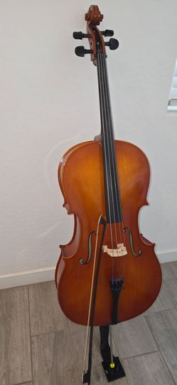 3/4 Cello  by Eastman Strings