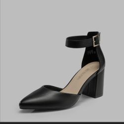 Dream Paris women size 9