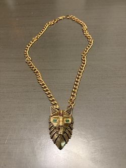 Han Cholo necklace
