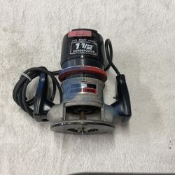 Craftsman one and a half horsepower router