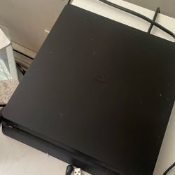Selling PS4