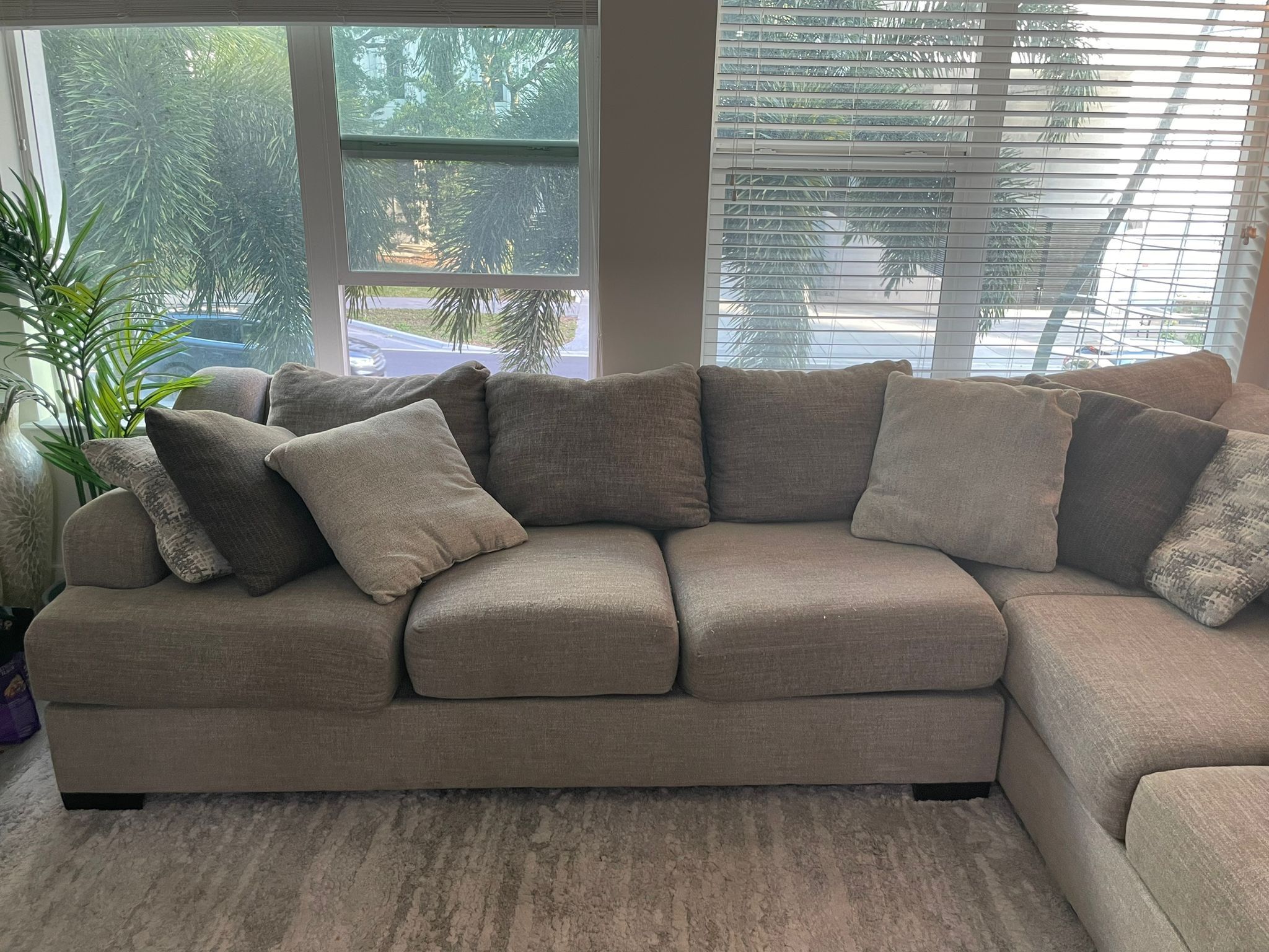 Sectional Sofa Couch