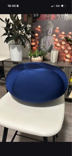 HoMedics Soothing Vibration Therapy Sqush Massage Pillow For Foot Relaxation