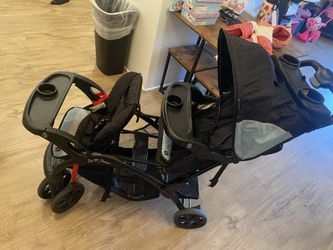 Sit Or Stand Onyx Stroller