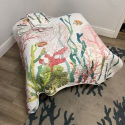 Coastal Home Queen Quilt Set – Like New (Used Once) 