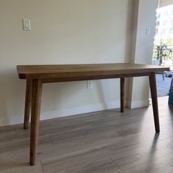 Castlery Seb Dining Table - Like New!