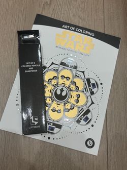 Star Wars Coloring Book w/ Color Pencil Set
