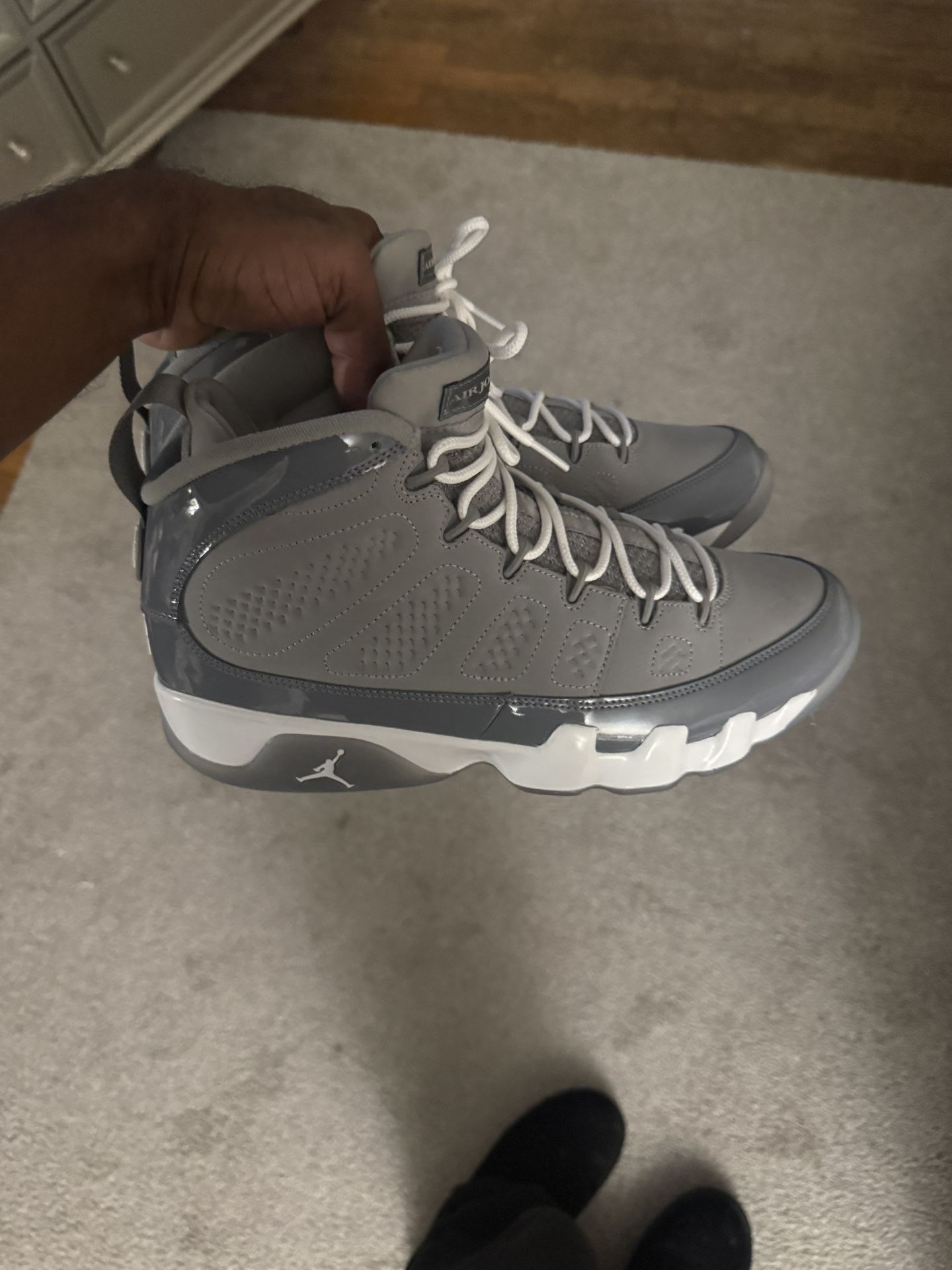 Cool Grey 9s