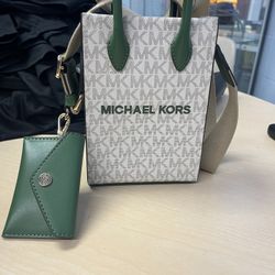 Michael Kors Wallet Purse